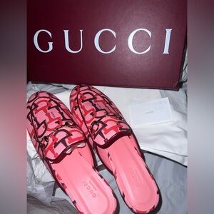 Gucci Pink Patterned Mules